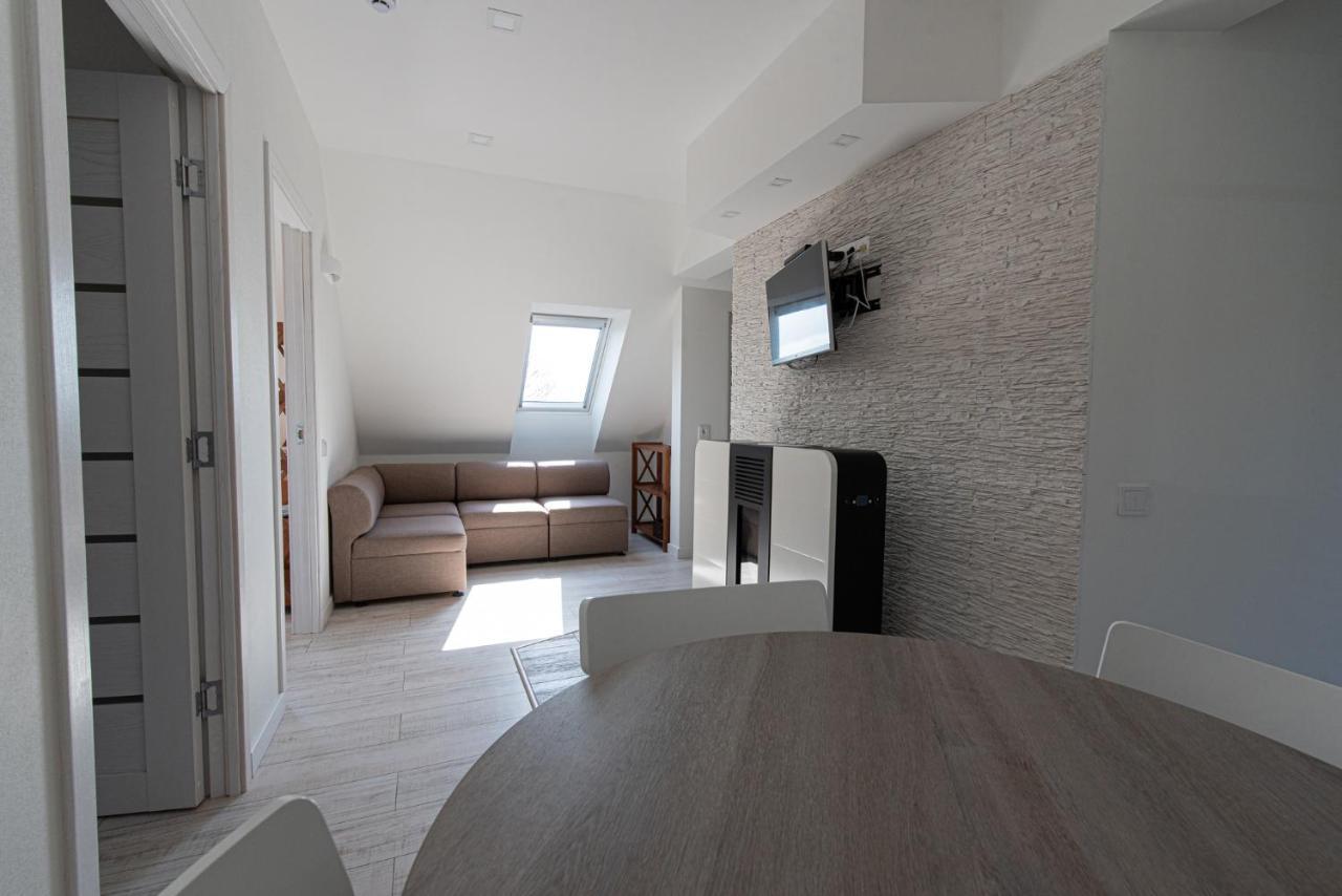 Neringarent Apartamentai Juodkrantė Extérieur photo